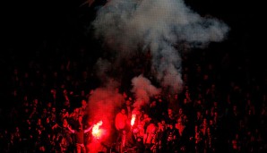 Auch während des Spiels fielen Galatasaray-Fans negativ auf