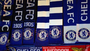 Fans des FC Chelsea haben in Paris für einen rassistischen Eklat gesorgt
