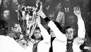 AFC AJAX 1971/72: Die Niederländer gewannen Anfang der 70er Jahre dreimal in Serie den Landermeister-Cup. Der zweite Triumph ging einher mit dem einzigen Triple der Vereinsgeschichte