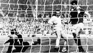 14 Tore: u.a. Jose Altafini (AC Milan) in 9 Einsätzen (Saison 1962/63).