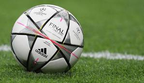 Saison 2015/16: Die Striche blieben, die Farbe verschwand - der Final-Ball von Mailand.