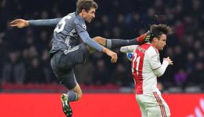 Thomas Müller sah für seinen Kung-Fu-Tritt gegen Ajax die Rote Karte und fehlt somit gegen Liverpool.