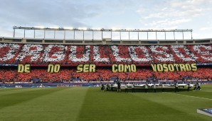 Vor dem Anpfiff dann diese deutliche Ansage der Atletico-Fans: "Stolz, nicht wie ihr zu sein", sagt die Aufschrift beim letzten Champions-League-Spiel im Vicente Calderon
