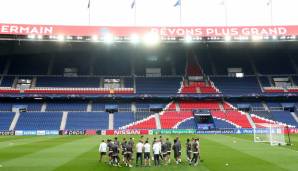 Der Parc des Princes ist Schauplatz für das Gipfeltreffen zwischen Paris Saint-Germain und dem FC Bayern München. Wir zeigen Euch, wie beide Mannschaften auflaufen könnten