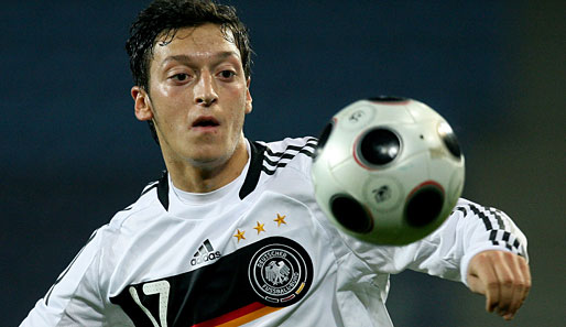 Mesut Özils erzielte in elf Spielen für die U-21-Nationalmannschaft vier Treffer