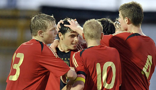 Die deutsche U-18-Auswahl besiegt Bulgarien 5:0 gegen