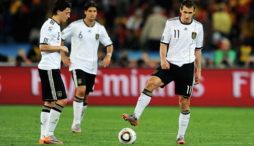 Mesut Özil, Sami Khedira und Miroslav Klose drohen im kleinen Finale gegen Uruguay auszufallen