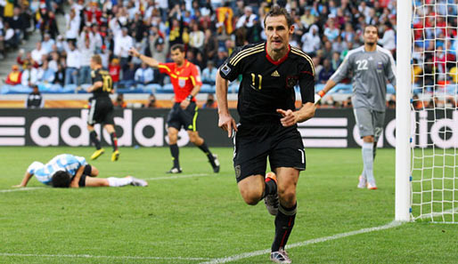 Miro Klose erzielte beim 4:0 über Argentinien seine WM-Tore 13 und 14
