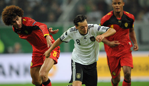 Mesut Özil (M.) war deutschlands entscheidender Spieler gegen Belgien