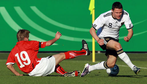 Der Herthaner Nico Schulz (r.) netzte gegen Nordirland zweimal ein