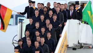 Die deutsche Nationalmannschaft startete in Frankfurt in Richtung Brasilien