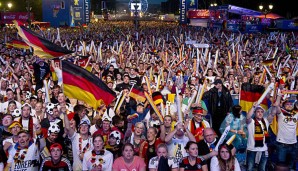 Guntram Schneider setzt sich für unbeschwertes Feiern nach dem WM-Finale am Sonntag ein