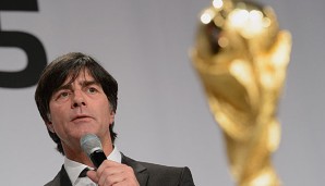 Joachim Löw und das DFB-Team führen die Weltrangliste vor Argentinien an