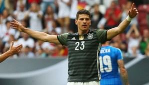 Mario Gomez schoss den DFB gegen die Slowakei per Elfmeter in Führung