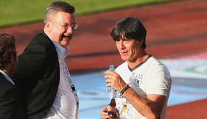 Reinhard Grindel kann sich vorstellen, dass Jogi Löw auch über 2018 hinaus Bundestrainer bleibt