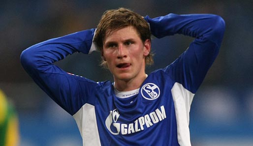 Schalke muss im DFB-Pokalspiel gegen Germania Windeck auf Benedikt Höwedes verzichten