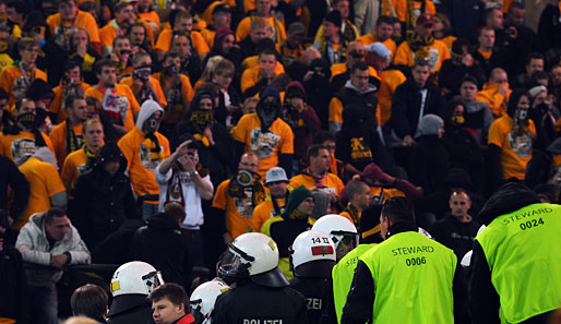 Dynamo Dresden droht der Ausschluss aus dem DFB-Pokal, weil die Fans randalierten
