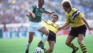 Dortmund - Bremen 4:1 (1989): Das waren noch Zeiten: Die Hosen kurz, die Zweikämpfe hart. Hier lieferte sich Michael Zorc im Dress des BVB einen Fight mit Werder Bremens späterer Trainerlegende Thomas Schaaf. Am Ende holten die aus dem Pott den Pott