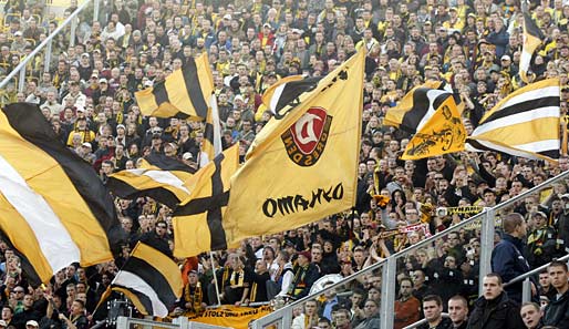 Die Fans von Dynamo Dresden müssen eventuell nach Leipzig umziehen
