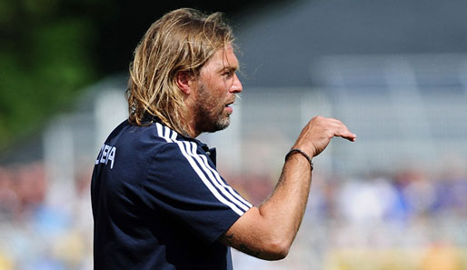 Trainer Rene van Eck belegt mit Carl Zeiss Jena derzeit Rang elf in der 3. Liga