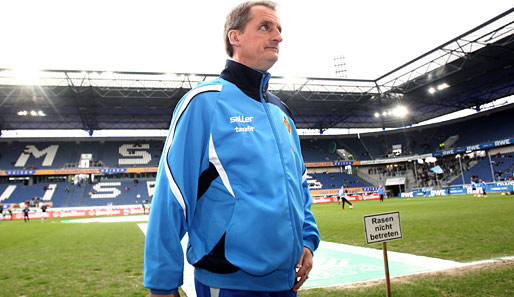 Trainer Petrik Sander ist bestürzt und droht der TuS Koblenz mit Rücktritt