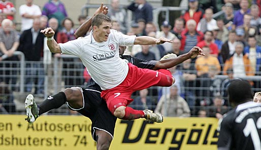 Tobias Schweinsteiger und Jahn Regensburg führen nach dem fünften Spieltag die Tabelle an