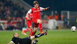 Martin Dausch unterschreibt beim MSV Duisburg einen Vertrag bis 2016 mit Option
