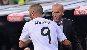 Zinedine Zidane ist der Trainer von Karim Benzema bei Real Madrid