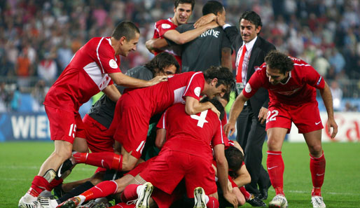 Fußball, EM, Fans, Kroatien, Türkei