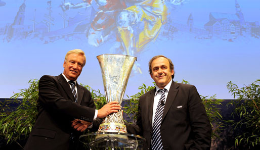 Michel Platini (r.) ist seit 2007 UEFA-Präsident