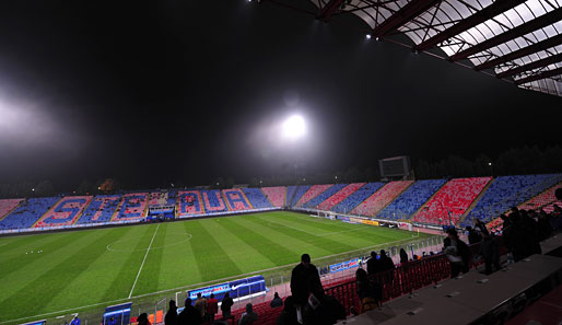Der Rasen im Steaua-Stadion ist unbespielbar, deswegen muss die Partie verlegt werden