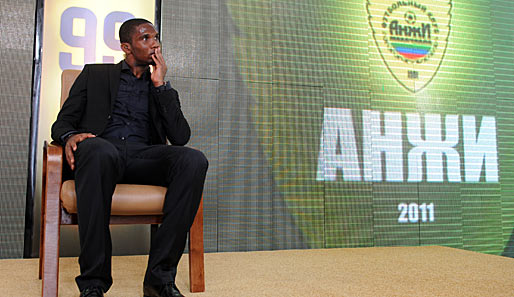 Samuel Eto'o ist der absolute Top-Star bei Anschi Machatschkala und verdient dort Unsummen