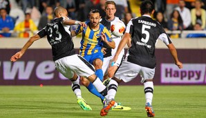 Kein Durchkommen: APOEL war im Heimspiel gegen die Eintracht chancenlos