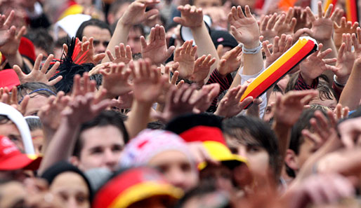 Pünktlich zur Eröffnung der WM 2011 wurde die Frankfurter Fanmeile feierlich eingeweiht