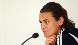 Die ehemalige Weltfußballerin Nadine Angerer geht gegen die FIFA vor
