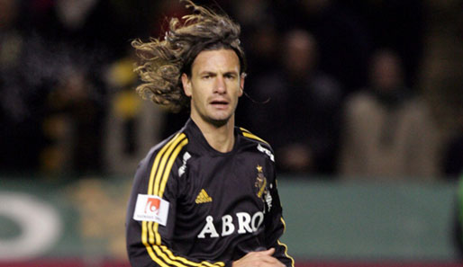 Ivan Obolo spielt seit Juli 2007 bei AIK Stockholm in Schweden