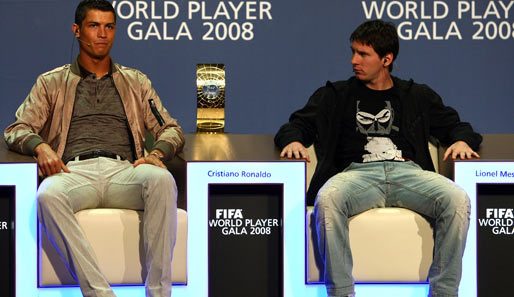 Lionel Messi (r.) wurde 2009 zum Weltfußballer vor Cristiano Ronaldo gewählt