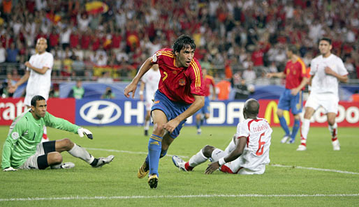 Für Raul (Mitte) war die WM 2006 in Deutschland das letzte große Turnier mit der Nationalmannschaft