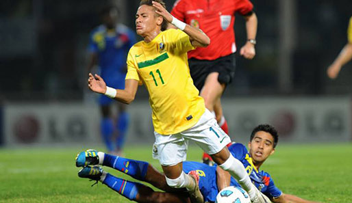 Neymar erzielte zwei Treffer für Brasilien gegen Ecuador
