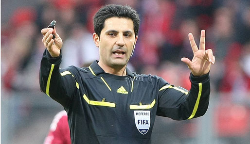 Altersbedingt wird Babak Rafati in der FIFA-Liste der DFB-Schiedsrichter ersetzt