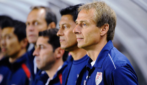 US-Nationaltrainer Jürgen Klinsmann (r.) unterlag Costa Rica mit 0:1