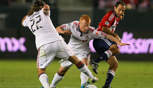 Torsten Frings (l.) verlor mit dem FC Toronto bei Chivas USA mit 3:0
