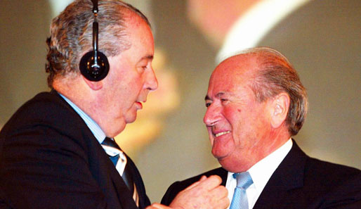 Julio Grondona (l.) und FIFA-Präsident Joseph Blatter: Ein eingespieltes Team