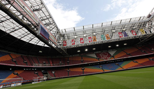Der Amsterdam Arena droht ein Geisterspiel. Die Fans fordern nun ihr Geld zurück