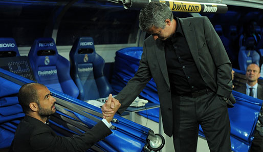Jose Mourinho (r.) und Pep Guardiola werden als mögliche Capello-Nachfolger gehandelt