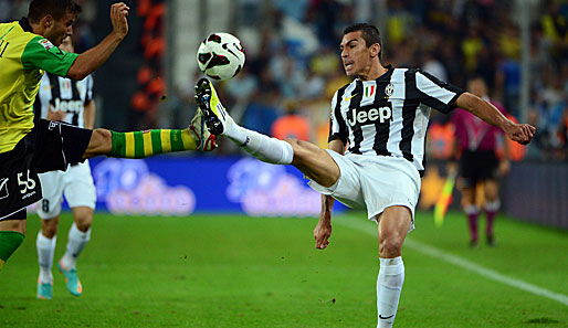 Lucio (r.) durfte bei Juventus Turin nur selten sein Können unter Beweis stellen