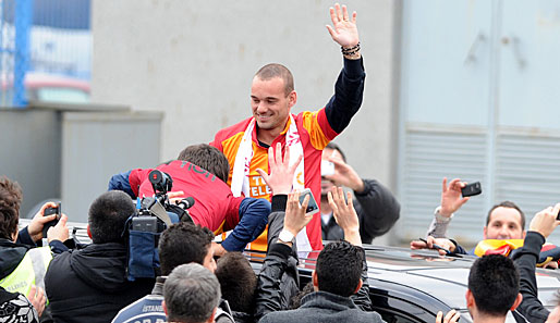Ausnahmezustand in Istanbul: Wesley Sneijder wurde bei Galatasaray vorgestellt