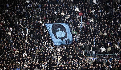 Bei den Fans des SSC Neapel wird Diego Maradona noch immer verehrt