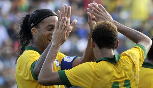 Ronaldinho und Neymar führen Selecao im Testspiel gegen Chile an