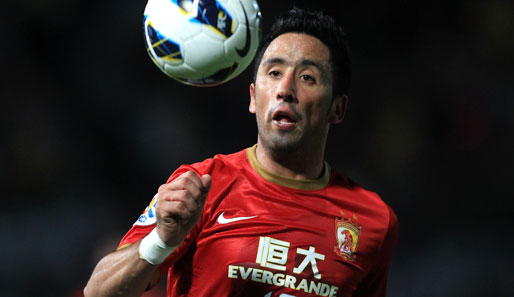 Lucas Barrios lag mit Guangzhou seit Anfang Juni im Streit